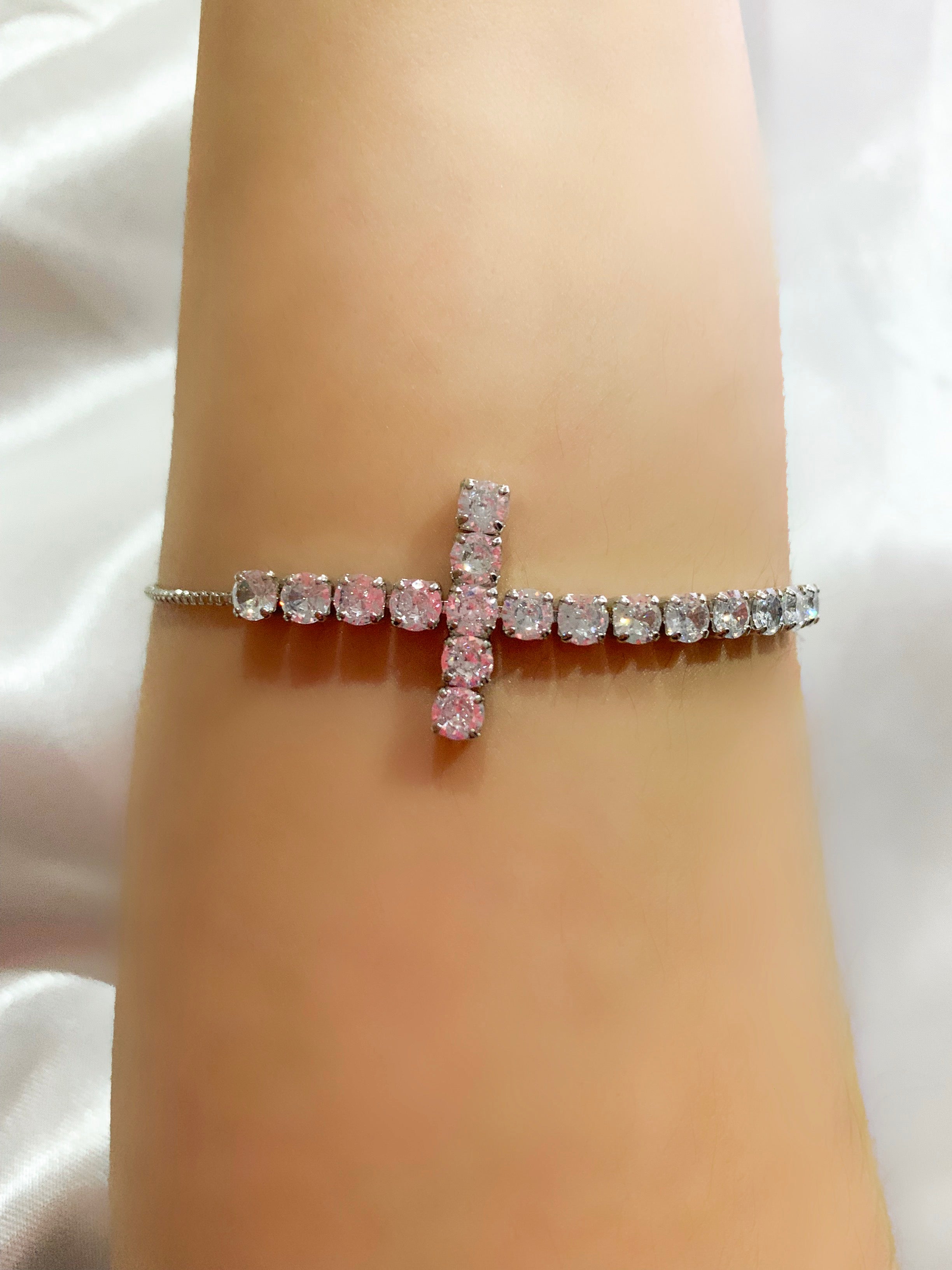 Pulsera cruz